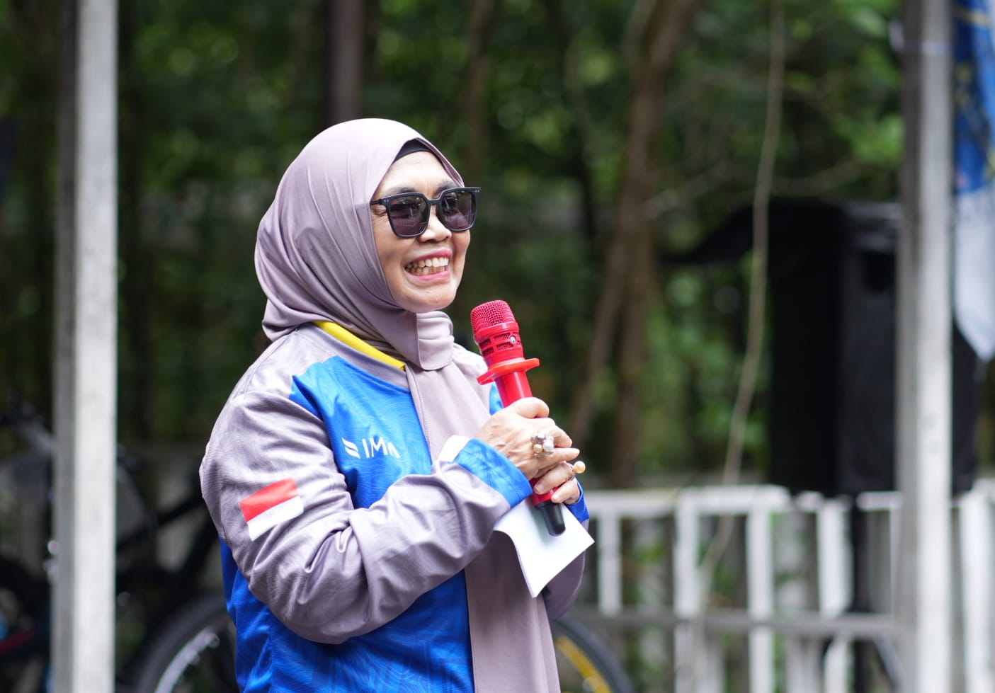 Aksi Solidaritas May Day: Buruh PK FPE KSBSI-IMM Gelar Bersih-Bersih Mangrove Pesisir Berbas Pantai