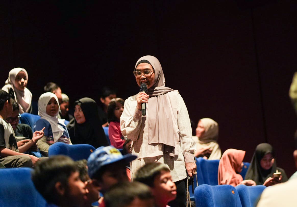 Mimpi Jadi Nyata: Aksi Sosial The Power Of GR Antarkan Puluhan Anak Nonton ke XXI Citimall Bontang