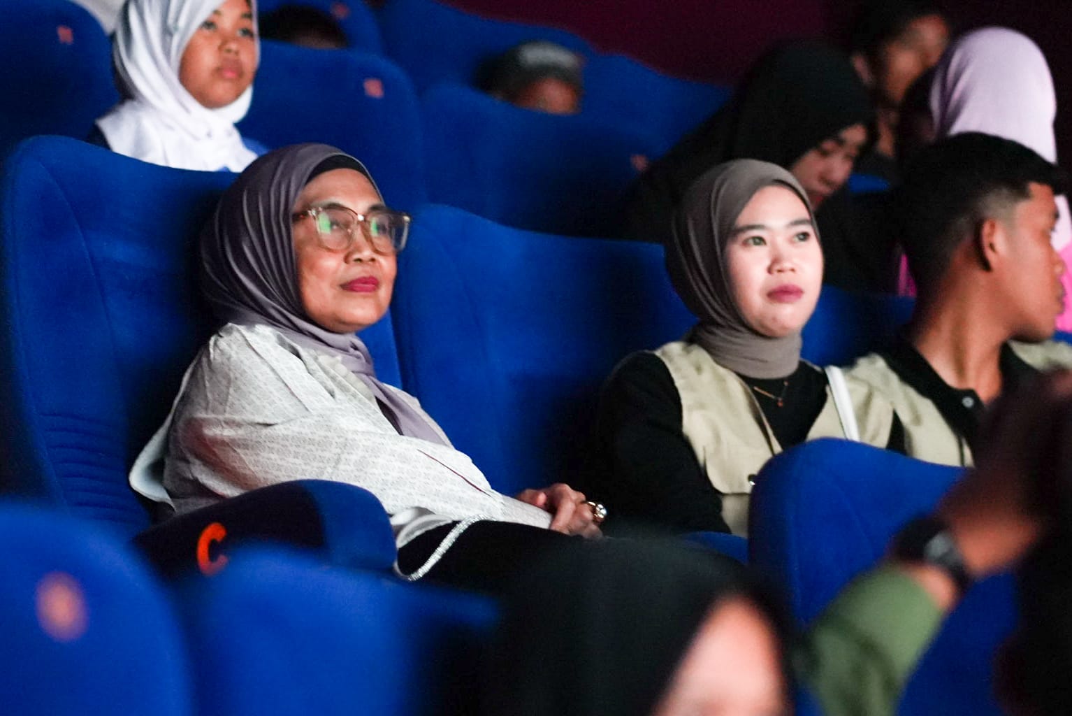 Mimpi Jadi Nyata: Aksi Sosial The Power Of GR Antarkan Puluhan Anak Nonton ke XXI Citimall Bontang