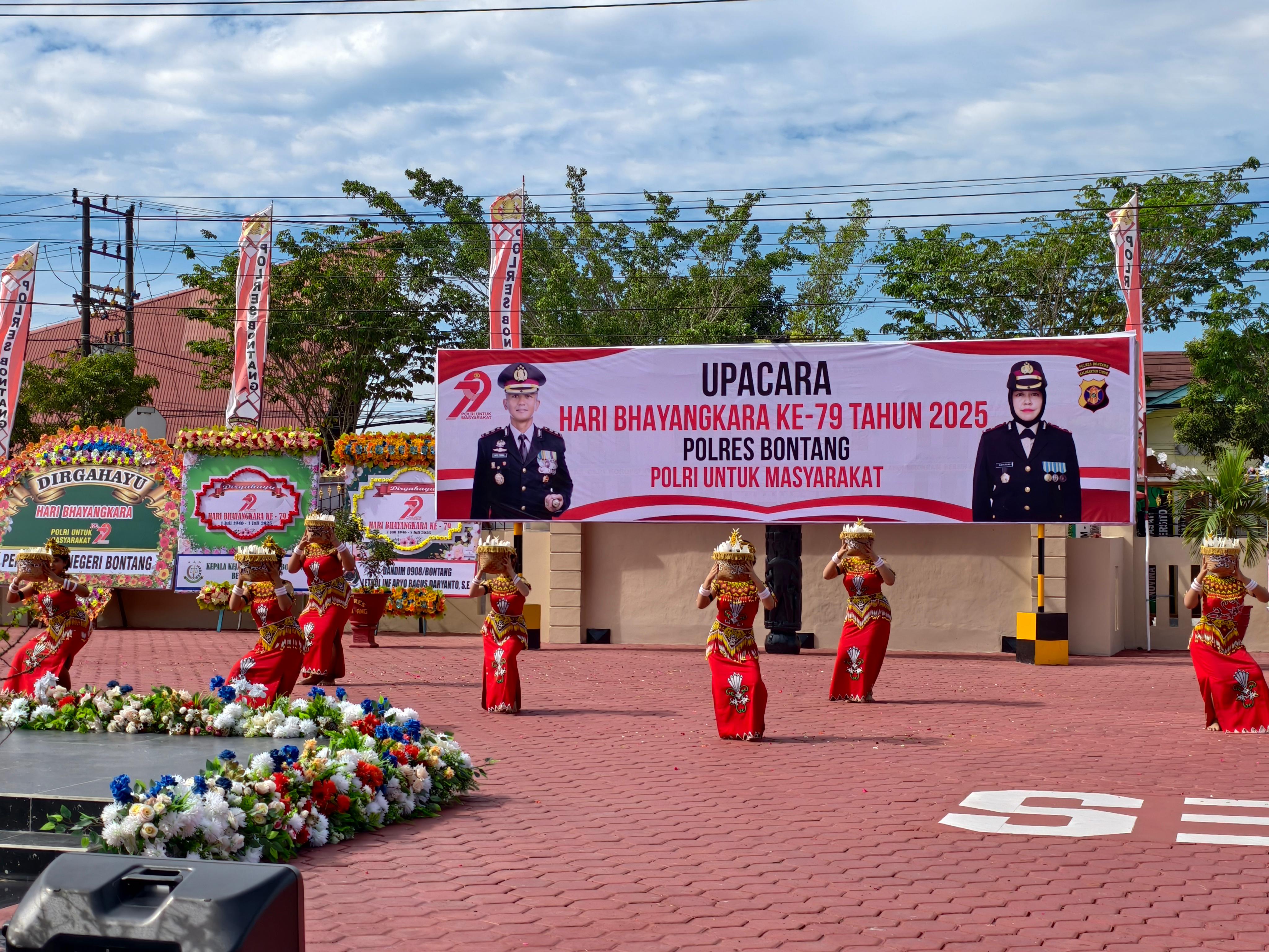 HUT Bhayangkara Ke-79: Kapolres Bontang Apresiasi Dedikasi Jajaran, Sampaikan Salam Perpisahan Pindah Tugas