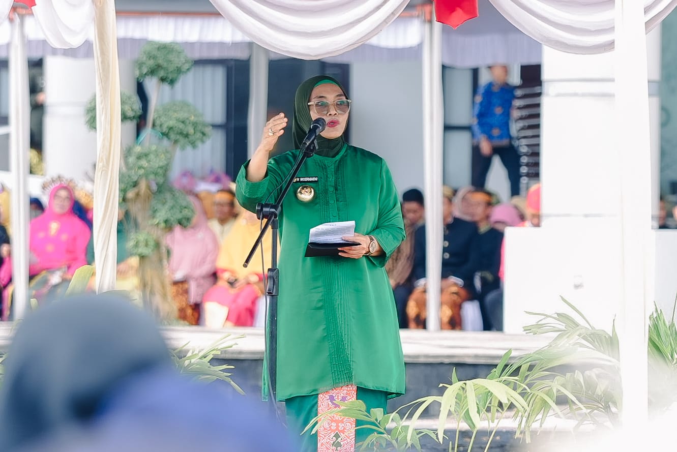 Pimpin Upacara Hardiknas, Wali Kota Tekankan Pembelajaran Mendalam dan Pendidikan Karakter