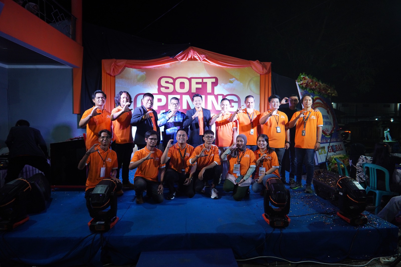 Soft Opening Intynet oleh Comtelindo Dihadiri Walikota Basri