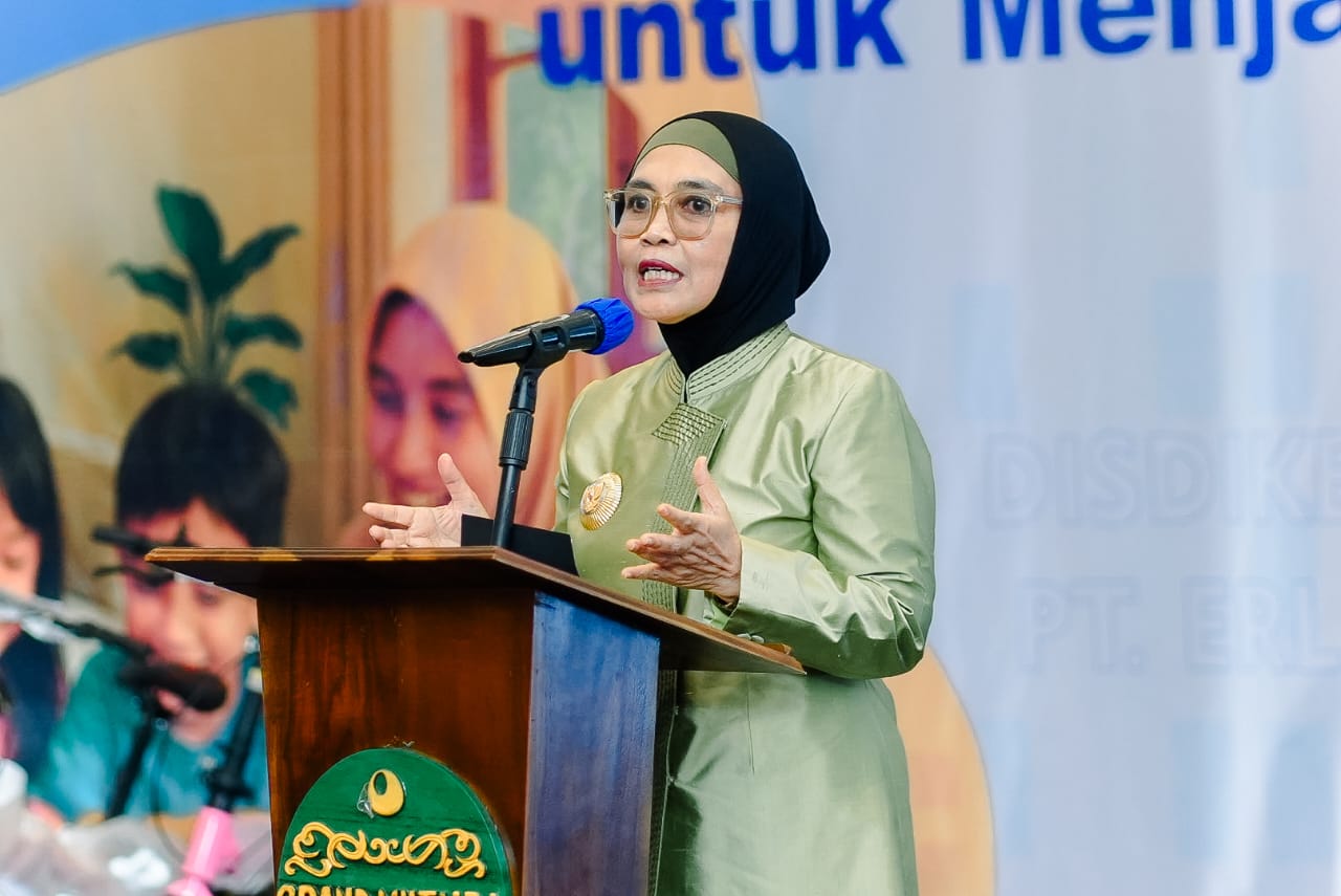 Seminar Parenting WAJAR 1921 Akhiri Program 100 Hari Kerja: Membangun Karakter Anak di Tengah Arus Digital
