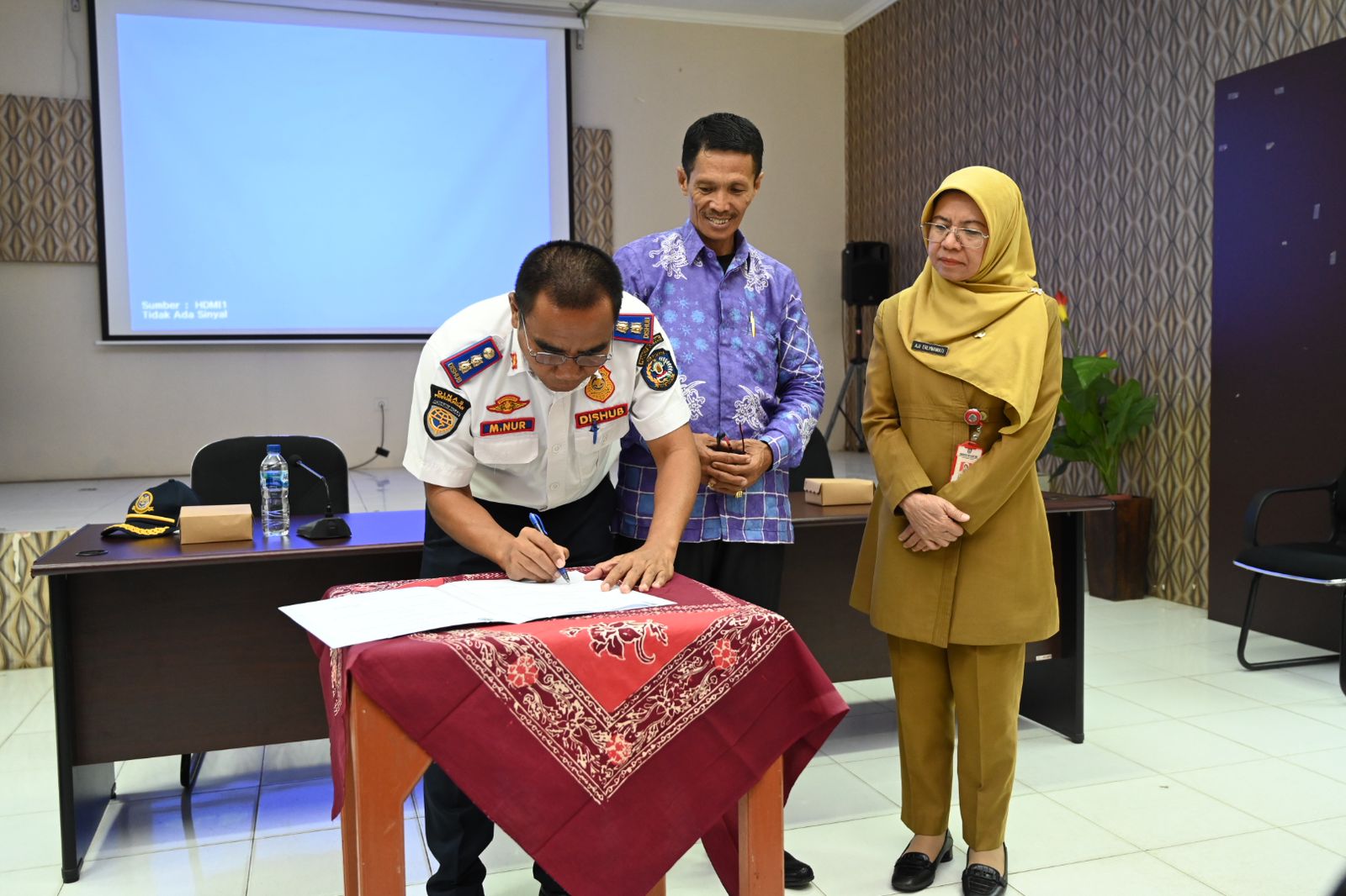 Kecamatan Bontang Utara Berganti Pimpinan, Muhammad Nur Resmi Gantikan Zainuddin