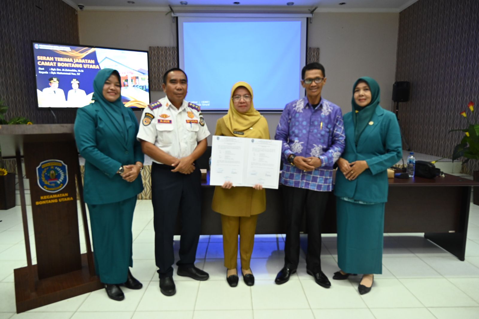 Kecamatan Bontang Utara Berganti Pimpinan, Muhammad Nur Resmi Gantikan Zainuddin