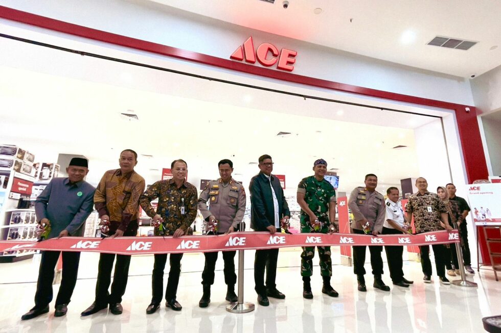 Dorong Laju Investasi, Wali Kota Bontang Resmikan Gerai Ace Hardware Pertama di Kota Bontang