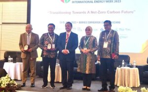 Wali Kota Basri Hadiri Pertemuan International Energy Week 2023