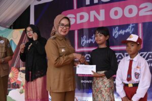 Wawali Bontang Hadiri Peringatan 31 Tahun SDN 002 Bontang Barat