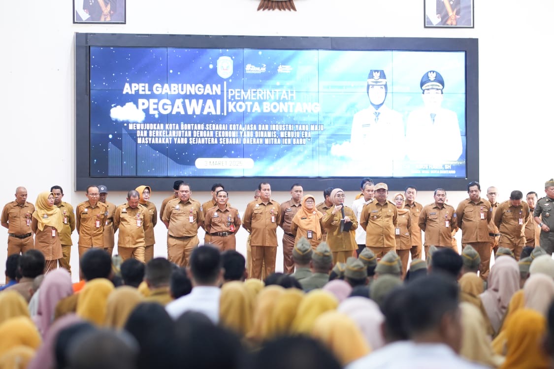Neni Pimpin Langsung Apel Gabungan