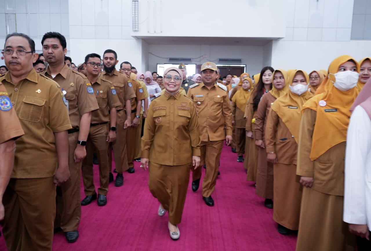 Neni Pimpin Langsung Apel Gabungan
