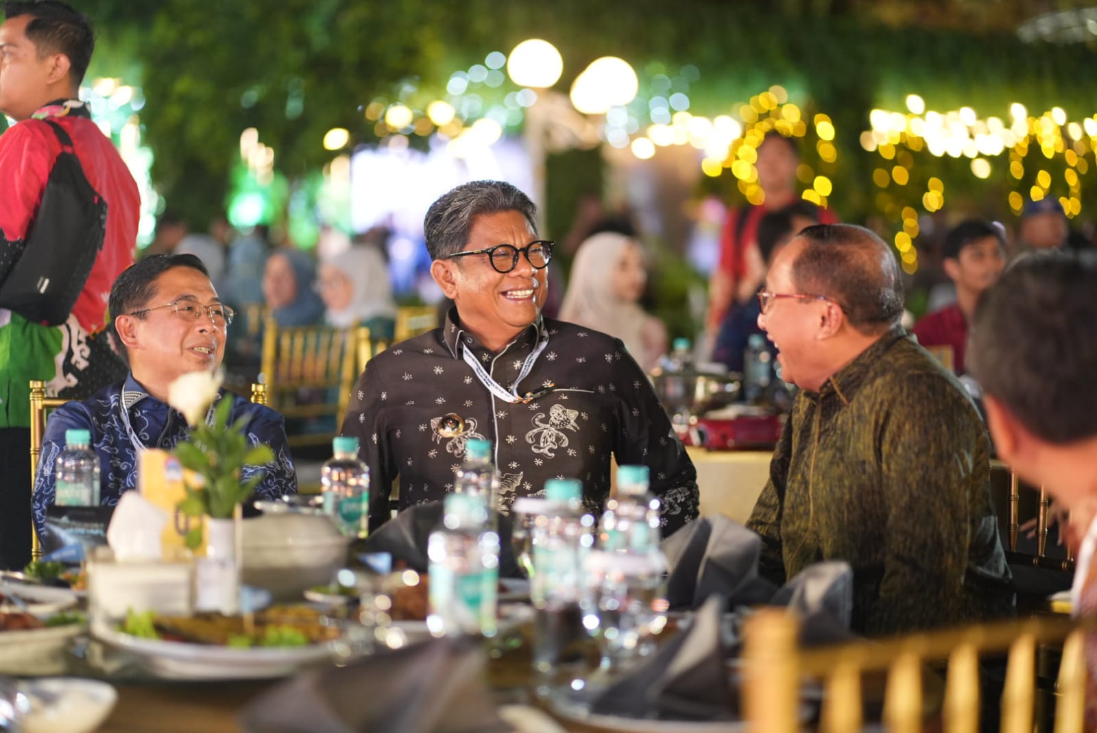 Walikota Bontang Hadiri Gala Dinner dan HUT Apeksi ke-24 di Balikpapan