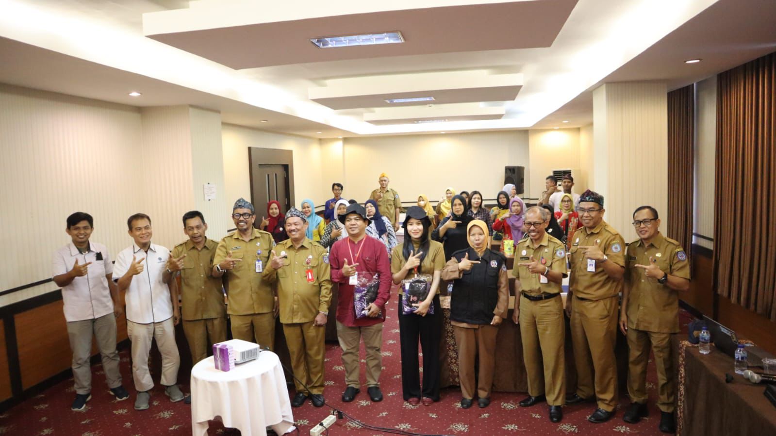 Asisten II Kota Bontang Membuka Program Pelatihan Kerja dan Produktivitas Tenaga Kerja dan Produktivitas Tingkat Daerah 2024