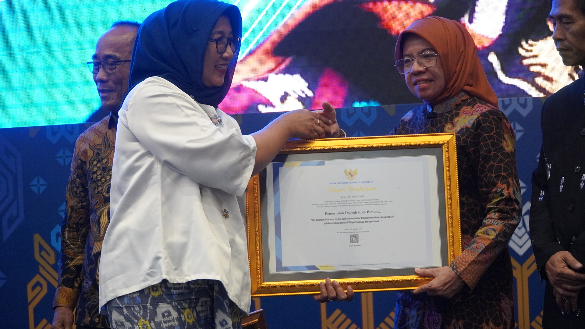 Pemkot Bontang Raih Penghargaan Kota Aktif Srikandi dari ANRI