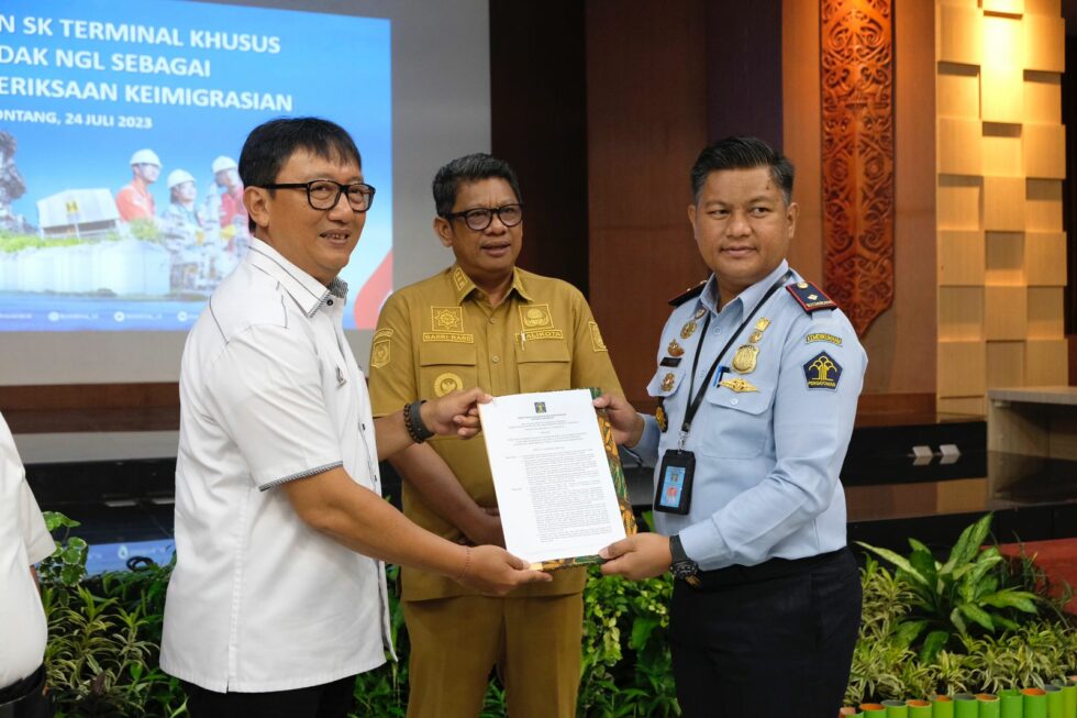 Jadi Tempat Pemeriksaan Keimigrasian, Wali Kota Bontang Basri Rase: Terminal Khusus PT. Badak Punya Peran Penting Perekonomian Nasional
