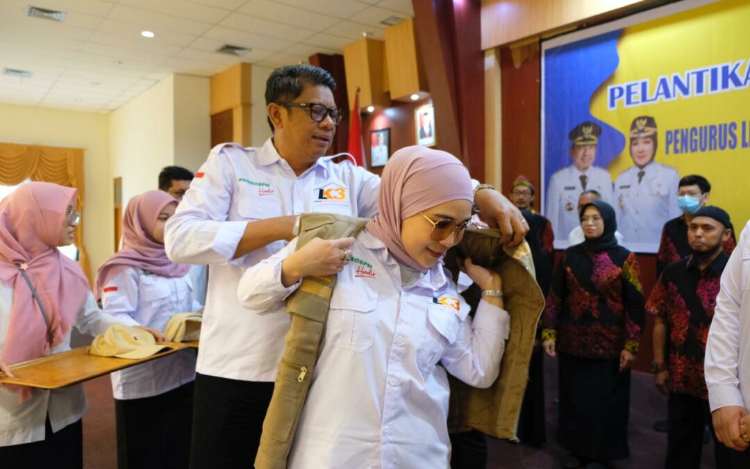 Wali Kota Bontang Basri Rase Resmi Melantik Pengurus LK3