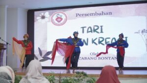 Asisten Pemkot Lukman Hadiri HUT ke-72 Ikatan Bidan Indonesia