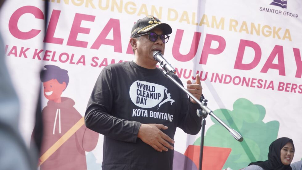 Gelar Aksi World Clean Up Day, Basri Ajak Masyarakat Pilah Sampah Dari Rumah
