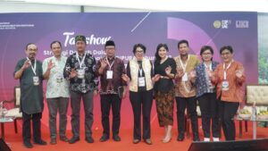 Hujan Prestasi Untuk Lingkungan, Wali Kota Bontang di Undang Pembicara Talkshow Strategi Mencapai Adipura