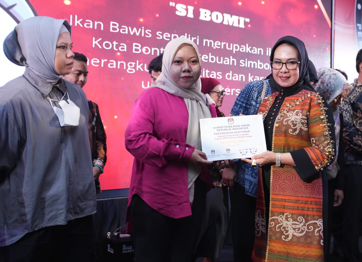 KPU Luncurkan Tahapan Pilkada Bontang 2024 dengan Maskot Si BOMI