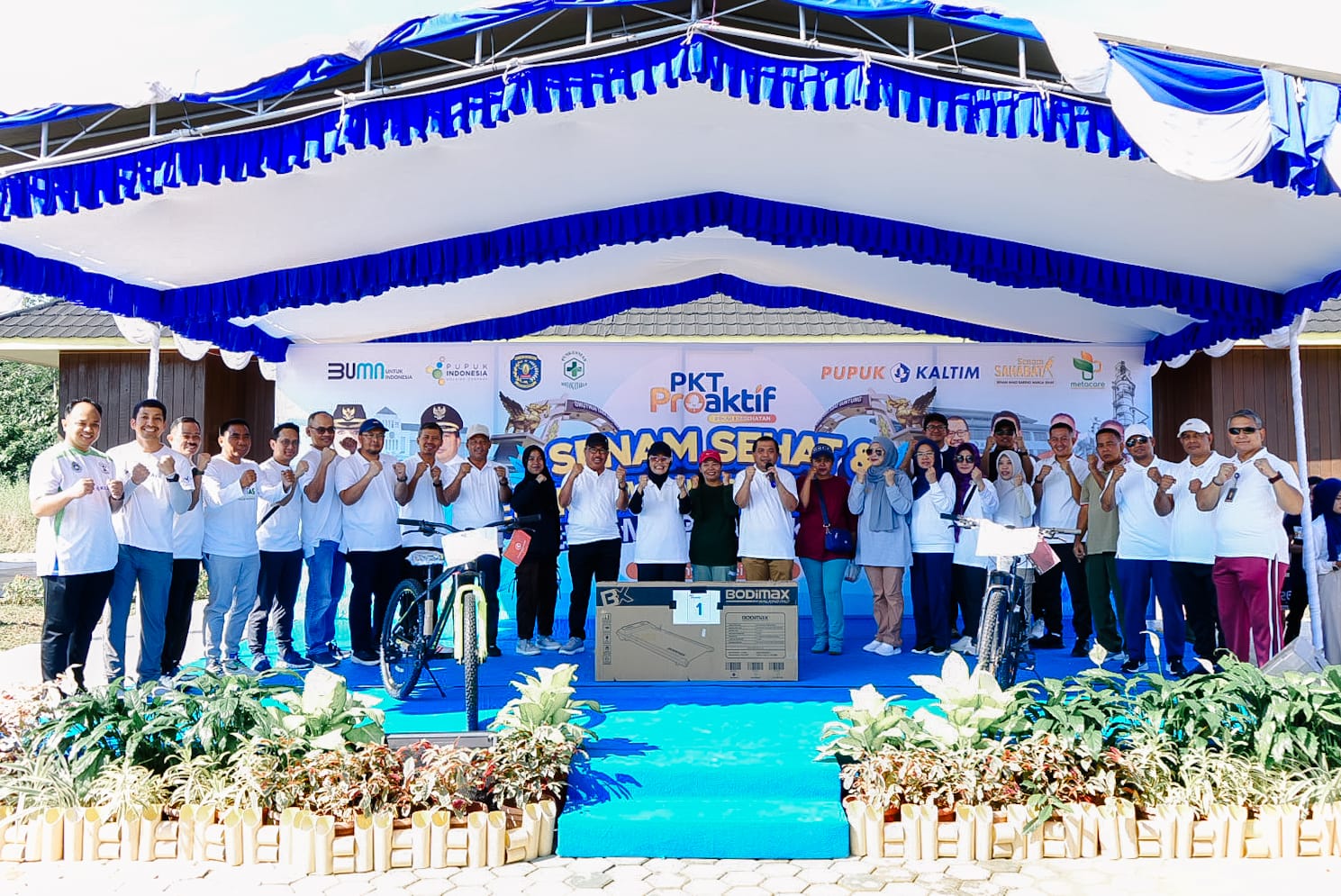 Wali dan Wawali Bareng PKT Proaktif Sapa Warga Guntung Lewat Semawar dan Cek Kesehatan Gratis