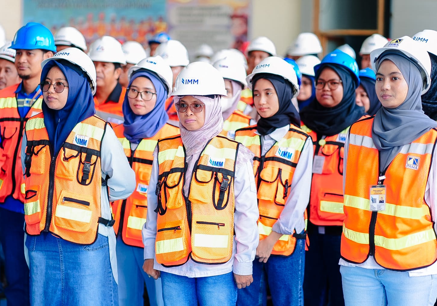 Tanam Pohon, Tanam Masa Depan: Komitmen Bontang dan Indominco untuk Lingkungan Hidup Berkelanjutan