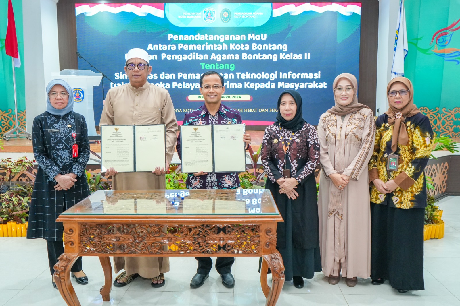 Nota Kesepakatan Pelayanan Prima Ditandatangani Pemkot dan Pengadilan Agama Kelas II Bontang.