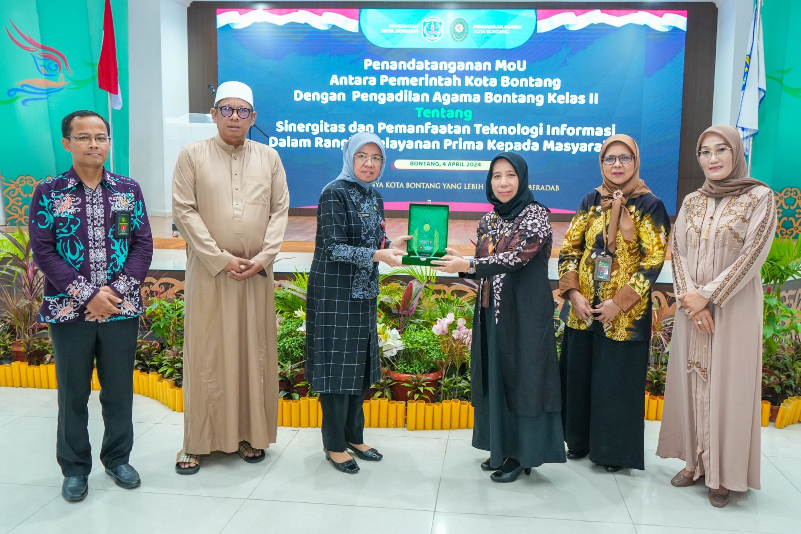 Nota Kesepakatan Pelayanan Prima Ditandatangani Pemkot dan Pengadilan Agama Kelas II Bontang.