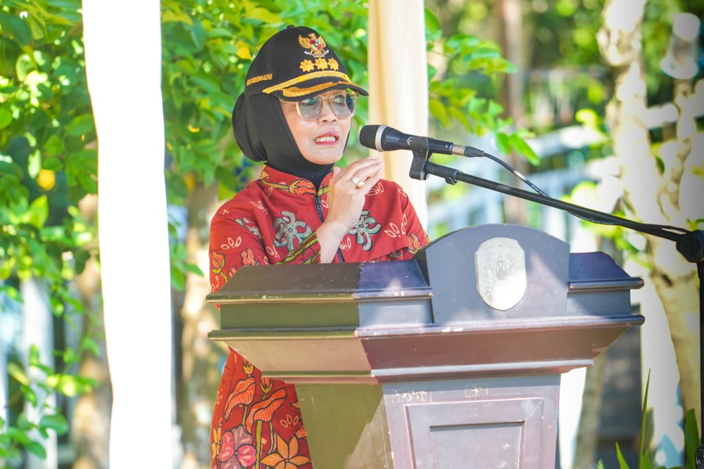 Pemkot Bontang Gelar Apel dan Aksi Bersih Mangrove Tandai Hari Lingkungan Hidup Sedunia, Wali Kota Tekankan Komitmen Kebersihan dari Diri Sendiri