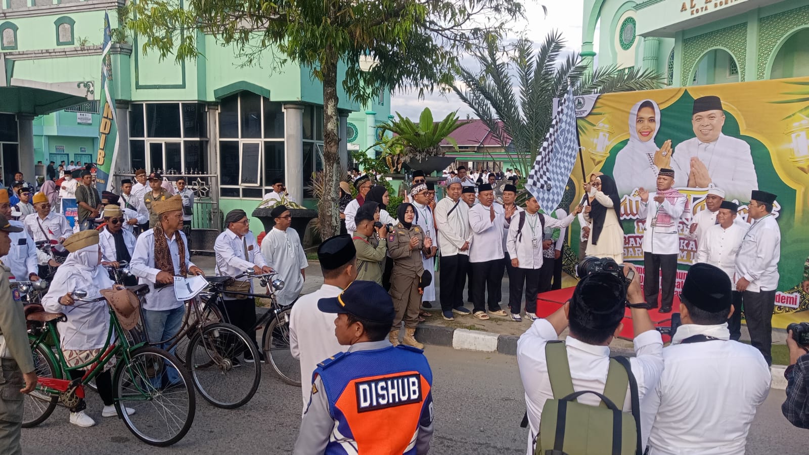 Ribuan Warga Ikuti Pawai Ta’aruf, Bontang Rayakan Tahun Baru Islam 1447 H dengan Semangat Hijrah
