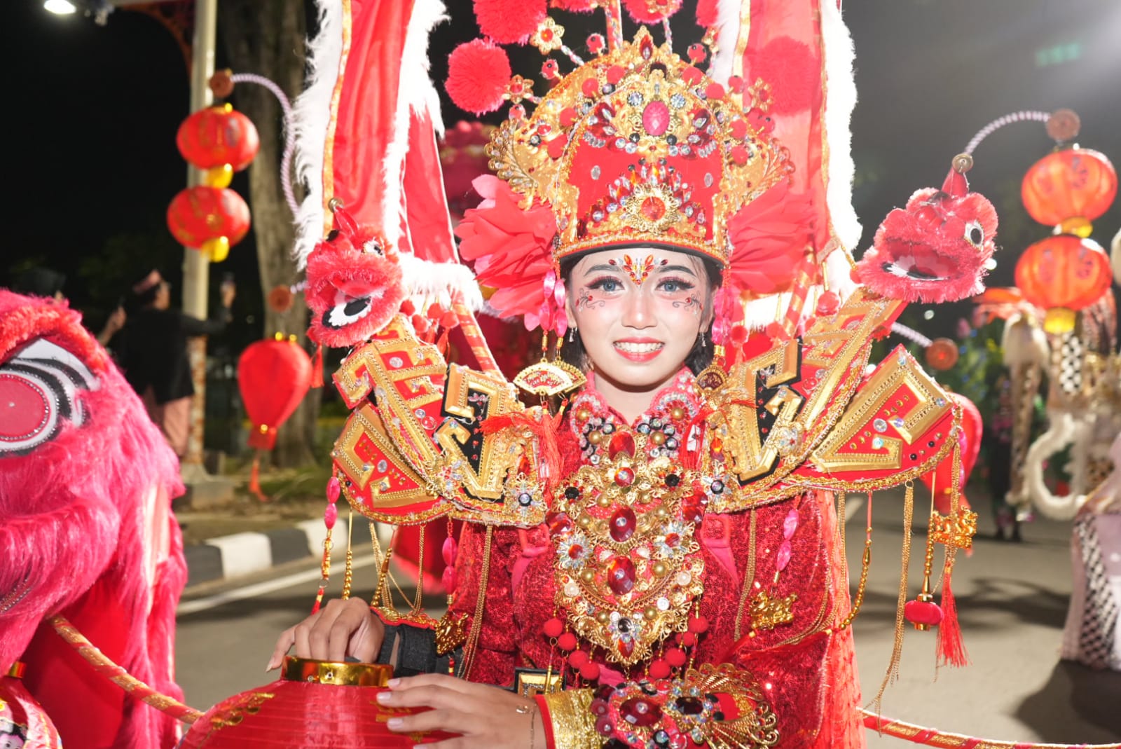Virtue Fantasi Kota Bontang Warnai Karnaval Budaya Nusantara Rakernas APEKSI 17 di Balikpapan