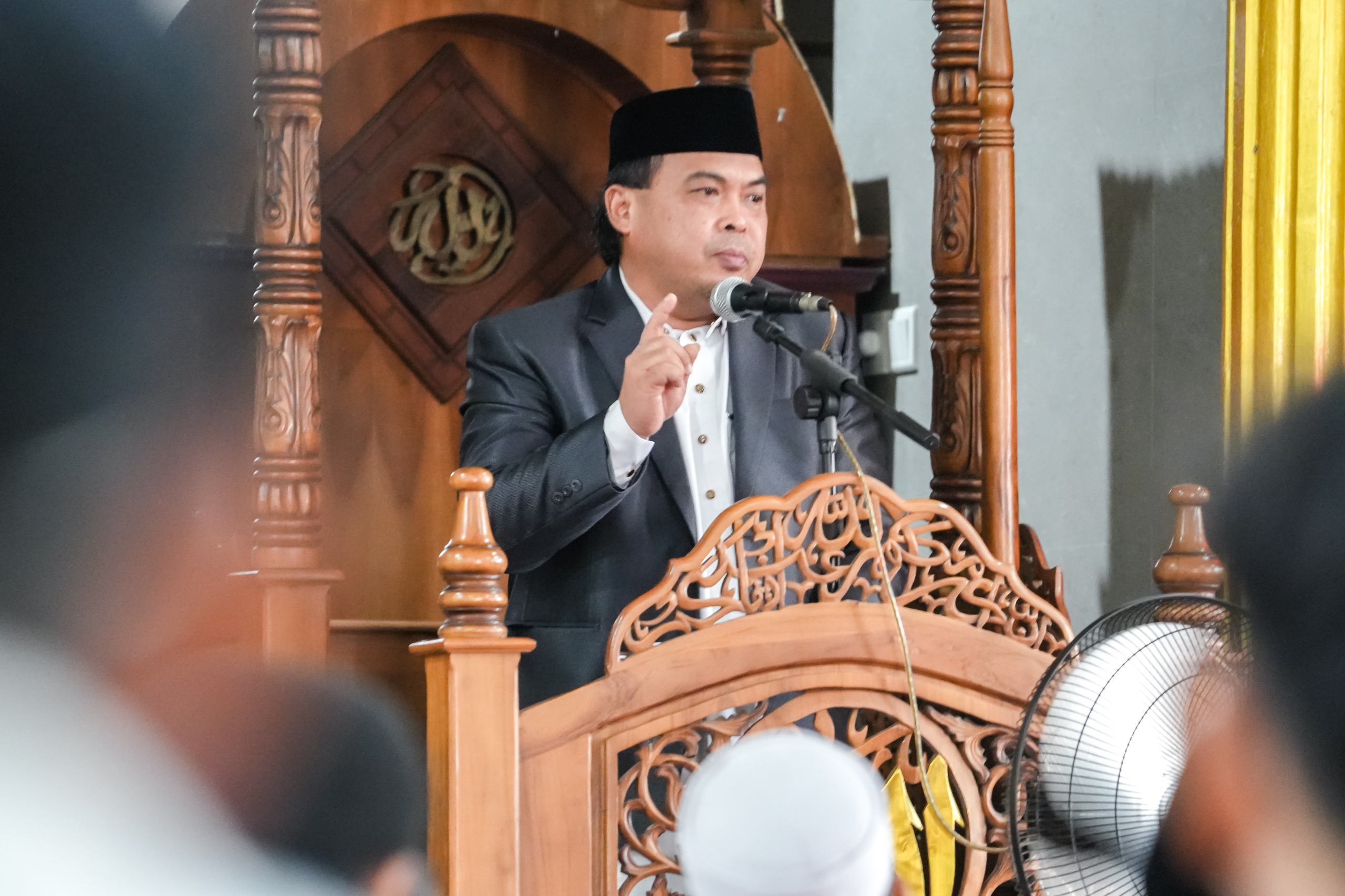 Wawali Agus Haris Sholat Ied di Masjid Al-Ikhlas Sidrap, Sampaikan Pesan Ketaatan dan Capaian Pengentasan Kemiskinan