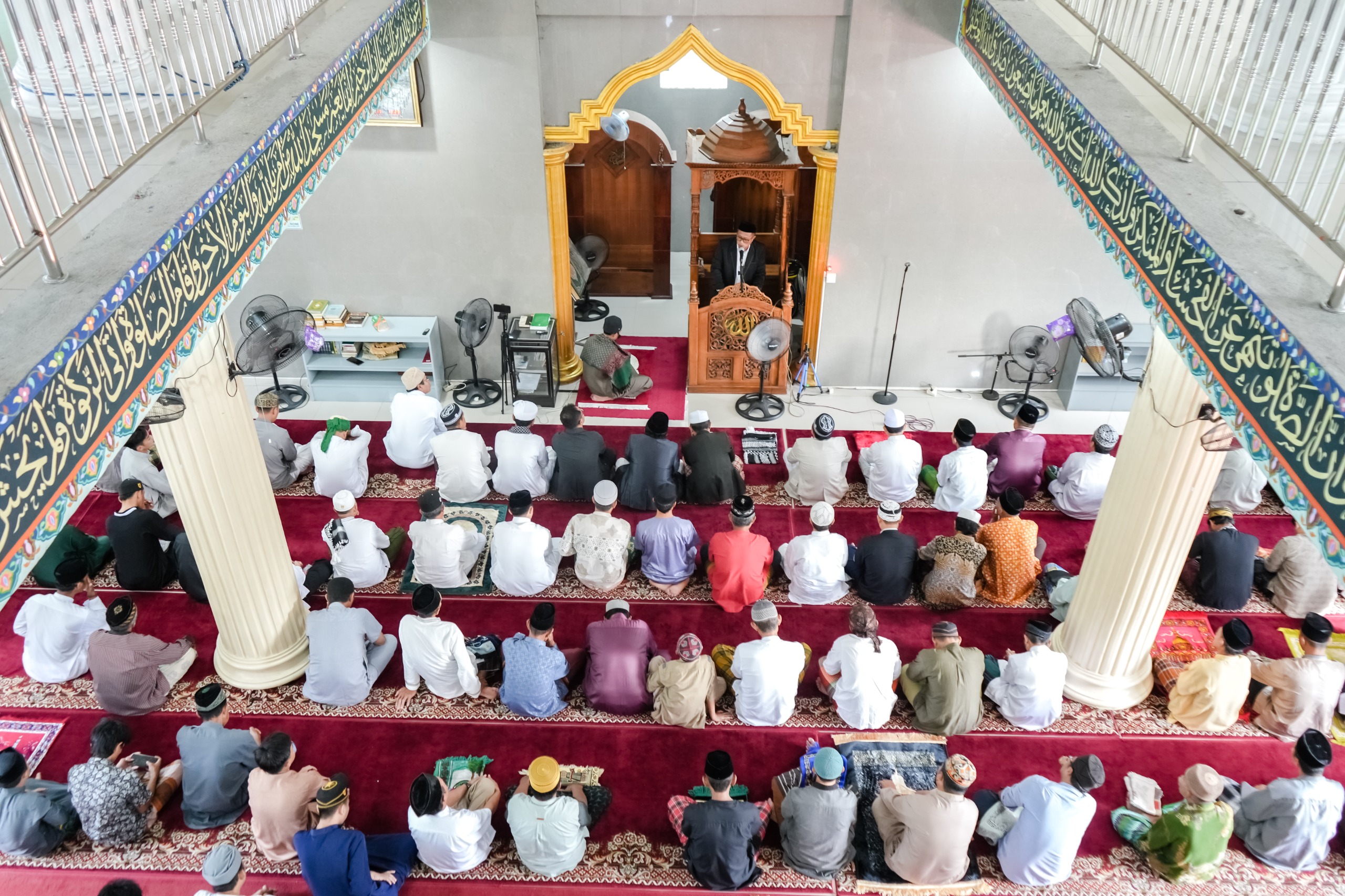 Wawali Agus Haris Sholat Ied di Masjid Al-Ikhlas Sidrap, Sampaikan Pesan Ketaatan dan Capaian Pengentasan Kemiskinan