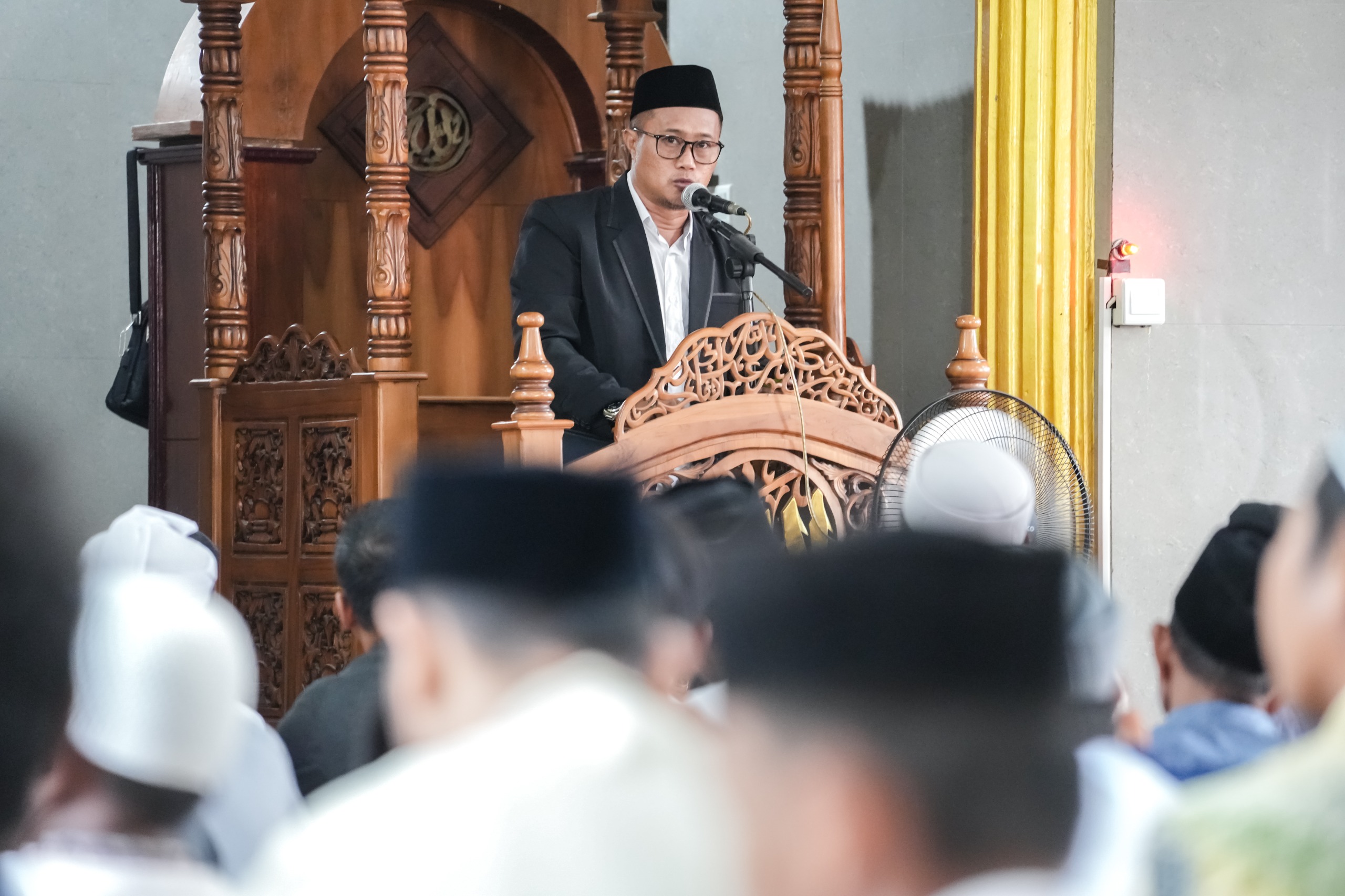 Wawali Agus Haris Sholat Ied di Masjid Al-Ikhlas Sidrap, Sampaikan Pesan Ketaatan dan Capaian Pengentasan Kemiskinan