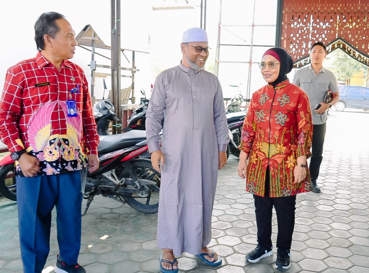 Sapi Kurban Presiden Prabowo dengan Bobot 650 kg Diserahkan ke Masjid Tua Alwahab Bontang Kuala