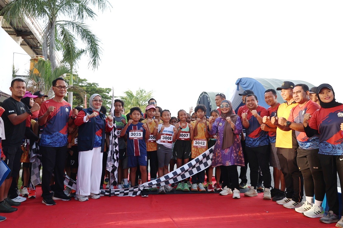 Lebih dari 800 Pelari Semarakkan Bontang Running 2025: Wujud Komitmen Pemkot Tingkatkan Kualitas SDM Melalui Olahraga