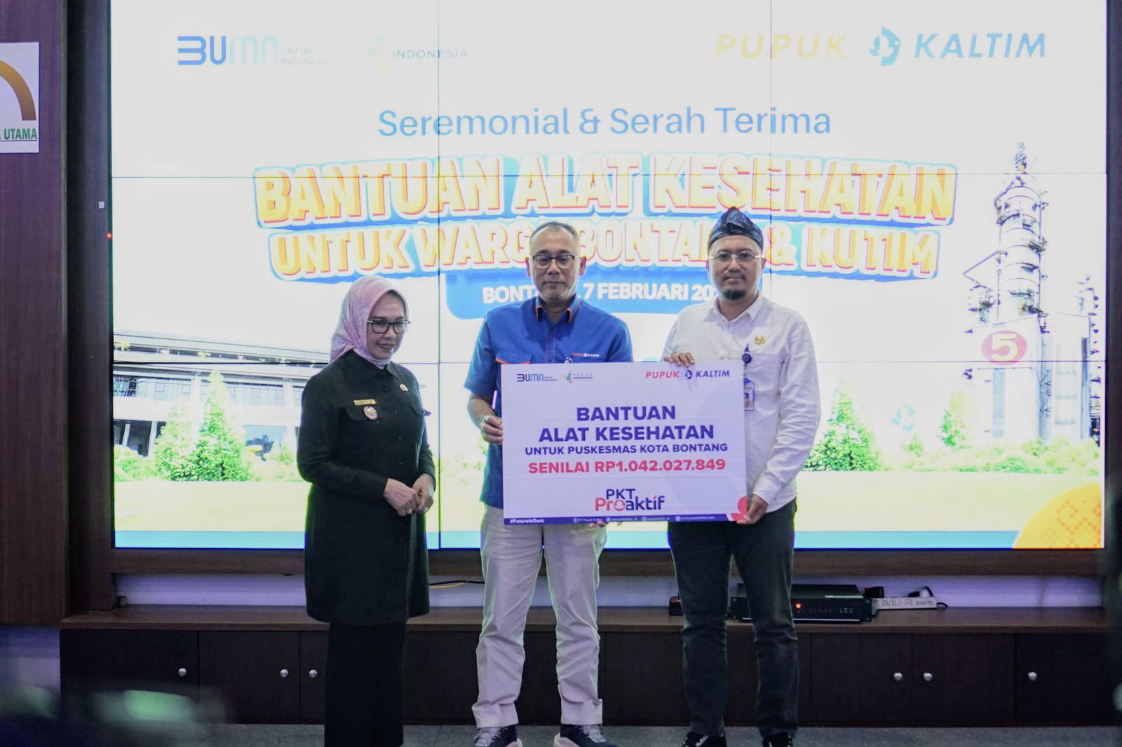 Hadiri Serah Terima Alat Kesehatan, Wawali Najirah Apresiasi PT.PKT