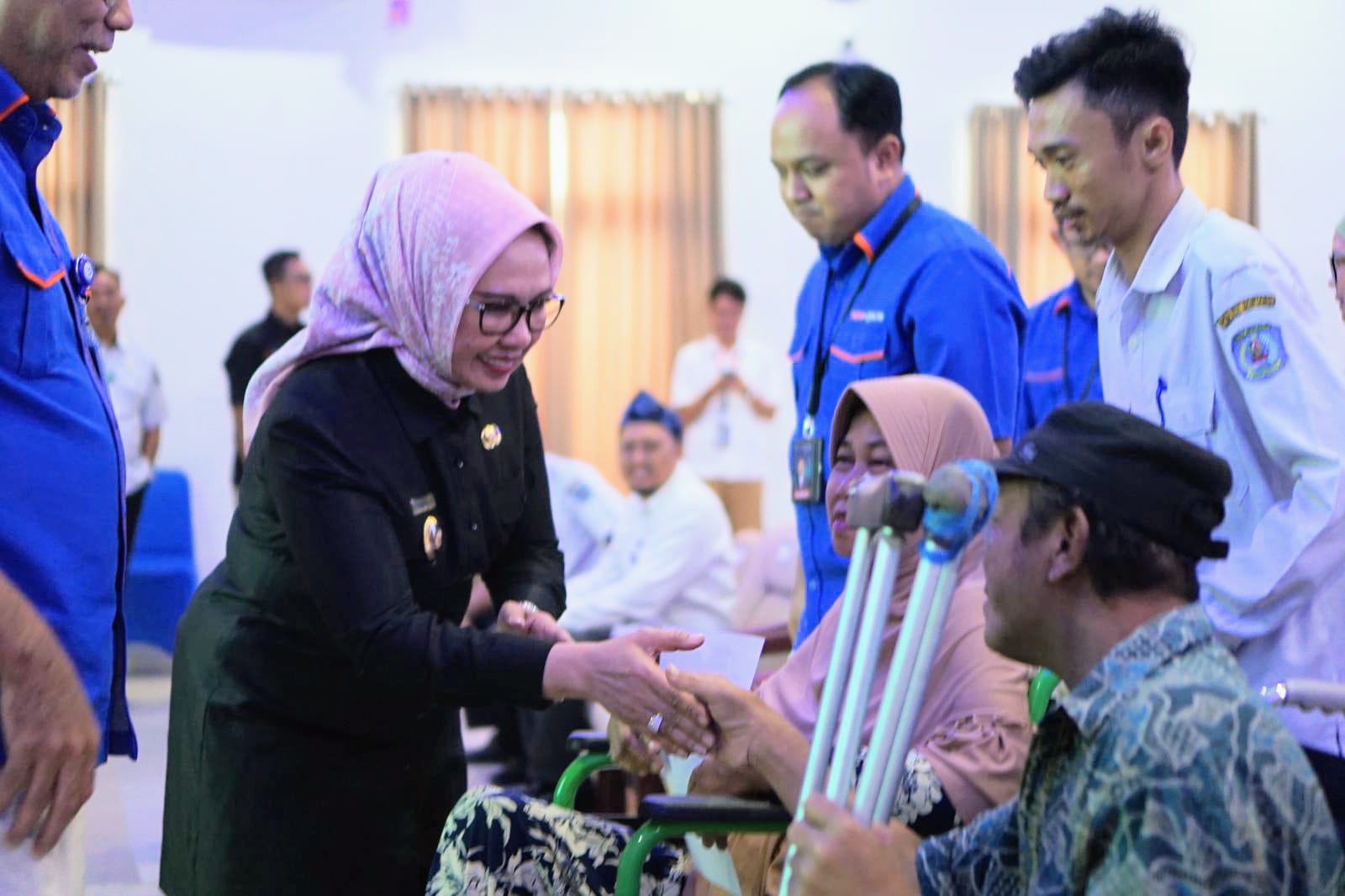 Hadiri Serah Terima Alat Kesehatan, Wawali Najirah Apresiasi PT.PKT