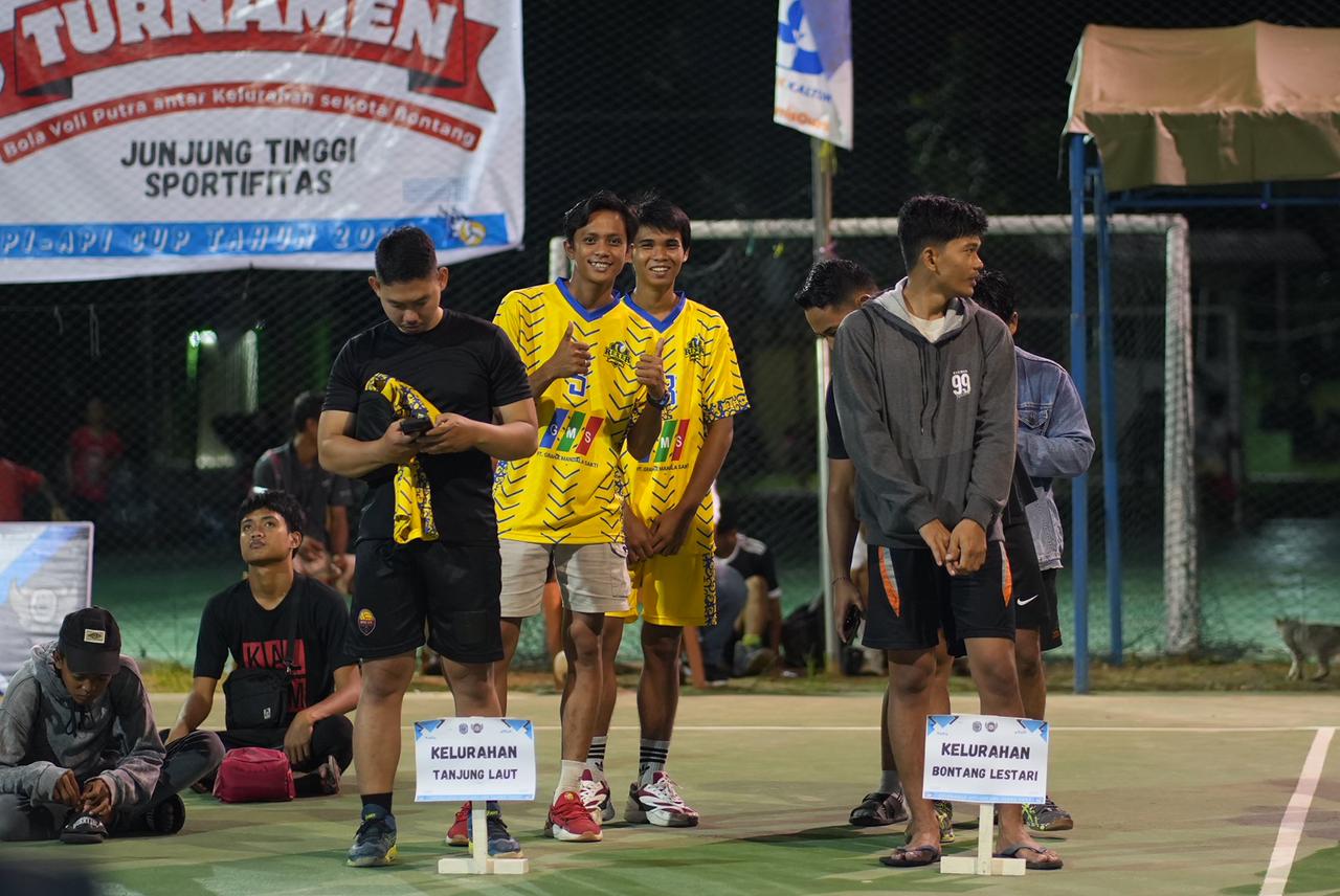 Pembukaan Turnamen Bola Voli Kelurahan Api-Api Cup Tahun 2024