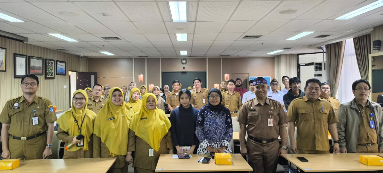 Komitmen Hadrikan Pelayanan Inklusif dan Informatif BKPSDM Bontang Latih Pegawai Kemampuan Bahasa Isyarat