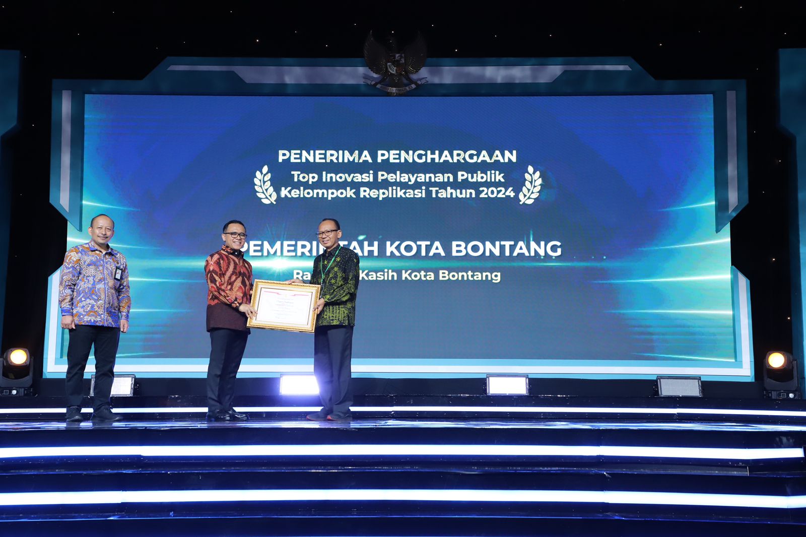 Pemkot Bontang Raih Penghargaan Top Inovasi Pelayanan Publik 2024