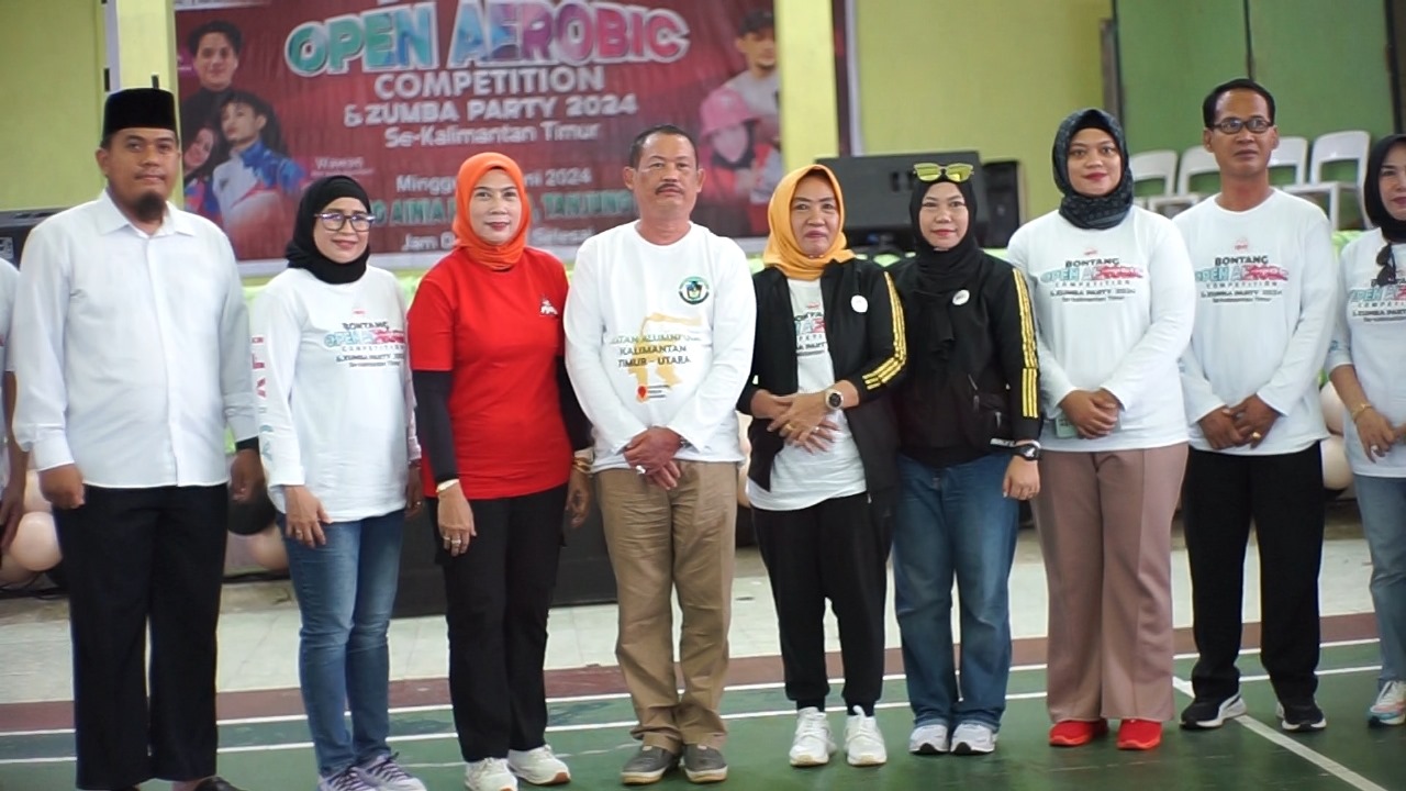 Lukman Buka Aerobik Competition dan Zumba Party se-Kalimantan Timur 2024 Hari Ini.