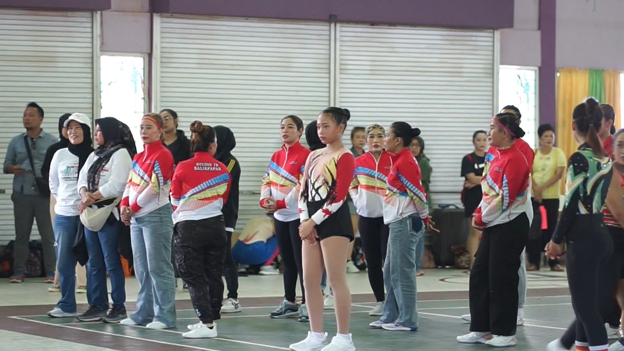 Lukman Buka Aerobik Competition dan Zumba Party se-Kalimantan Timur 2024 Hari Ini.