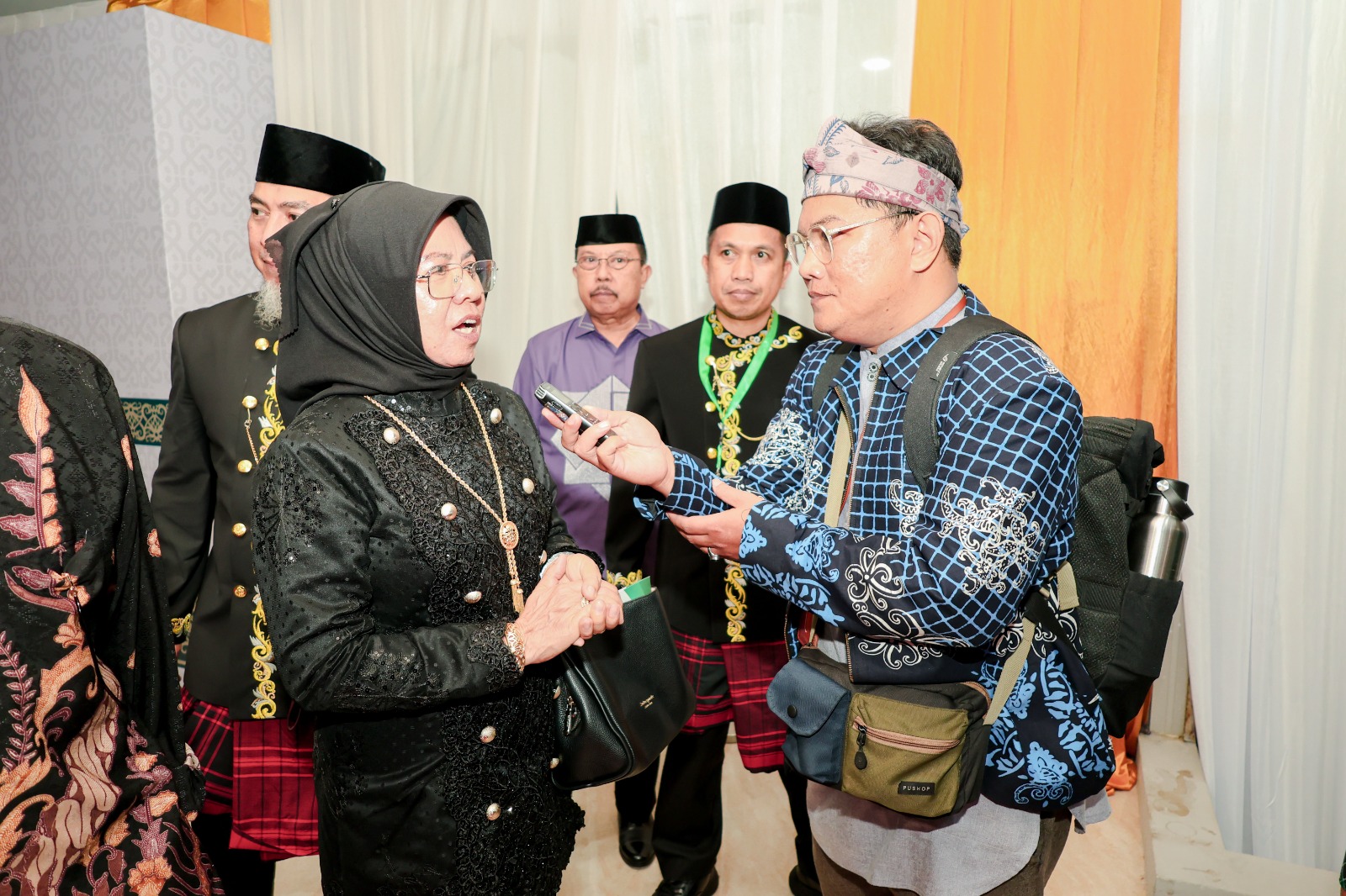 Presiden Jokowi Membuka Gelar MTQ XXX Tingkat Nasional di Samarinda, Sekda Aji Erlinawati Kawal Kafilah Kota Bontang