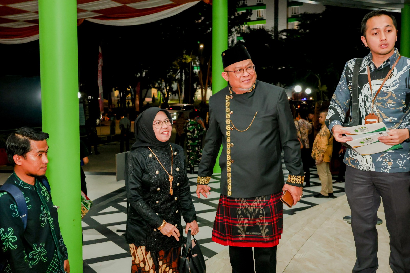 Presiden Jokowi Membuka Gelar MTQ XXX Tingkat Nasional di Samarinda, Sekda Aji Erlinawati Kawal Kafilah Kota Bontang