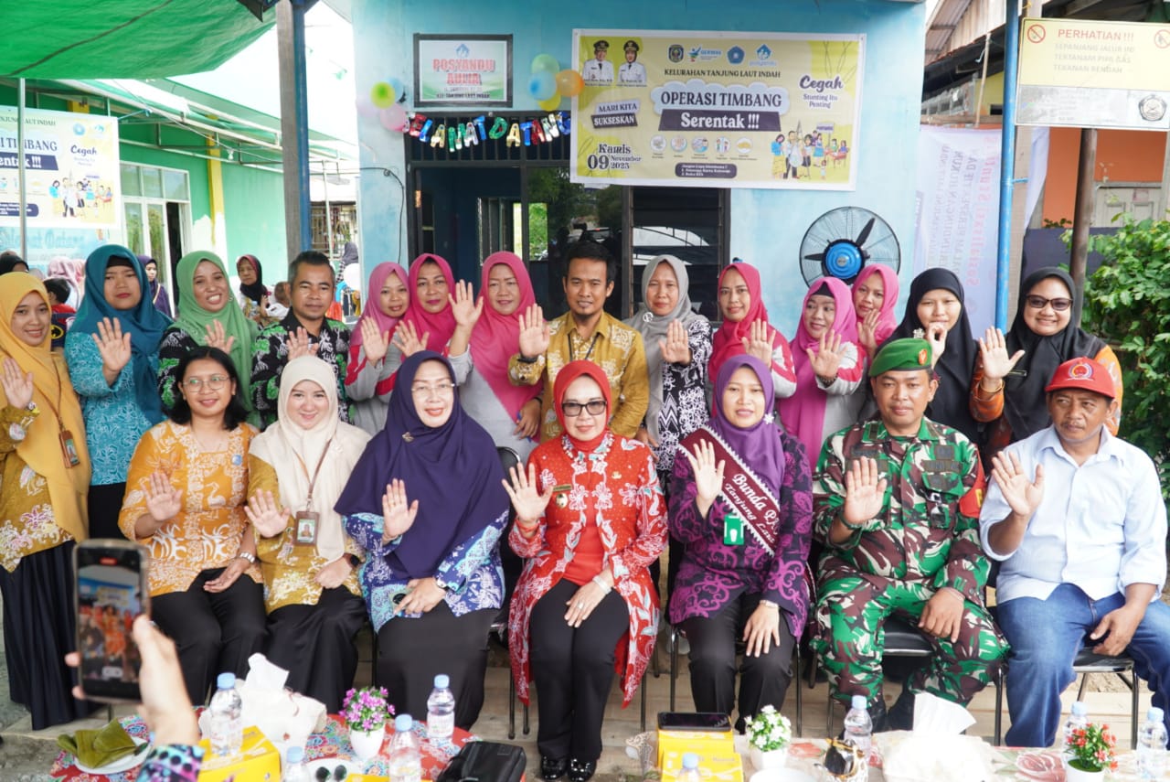 Wawali Najirah Membuka Resmi Kegiatan Operasi Timbang