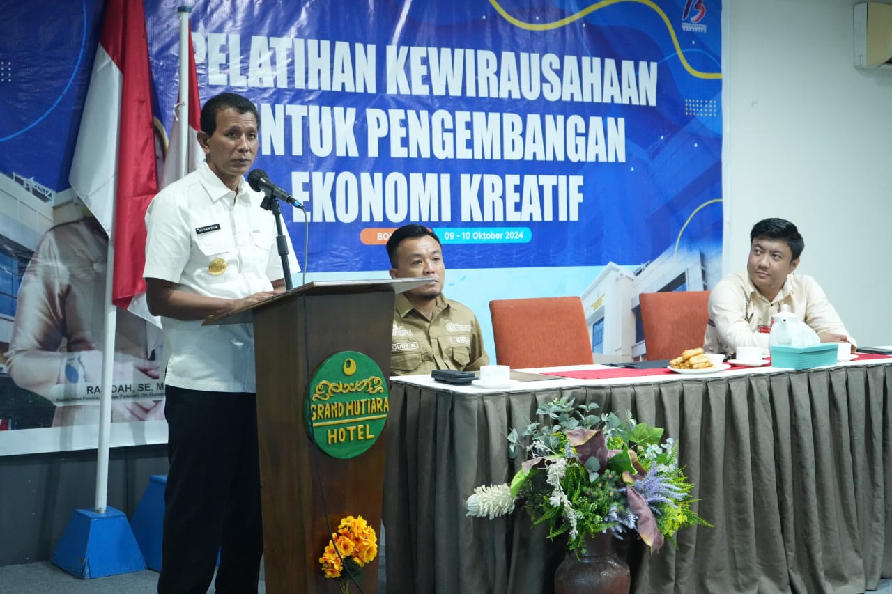 Dispoparekraf Bontang Gelar Pelatihan Desain Komunikasi Visual Perfilman dan Wirausaha