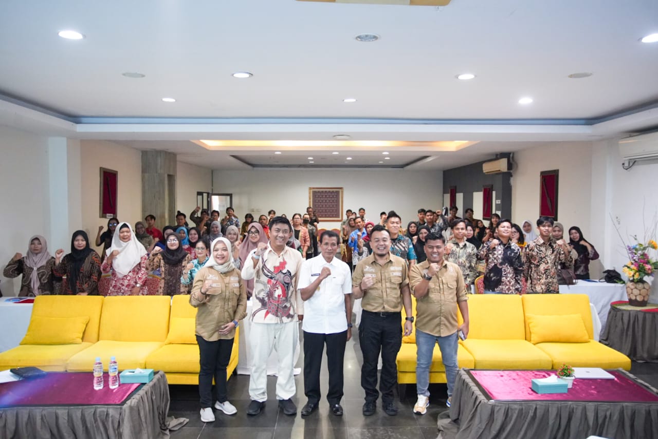 Dispoparekraf Bontang Gelar Pelatihan Desain Komunikasi Visual Perfilman dan Wirausaha