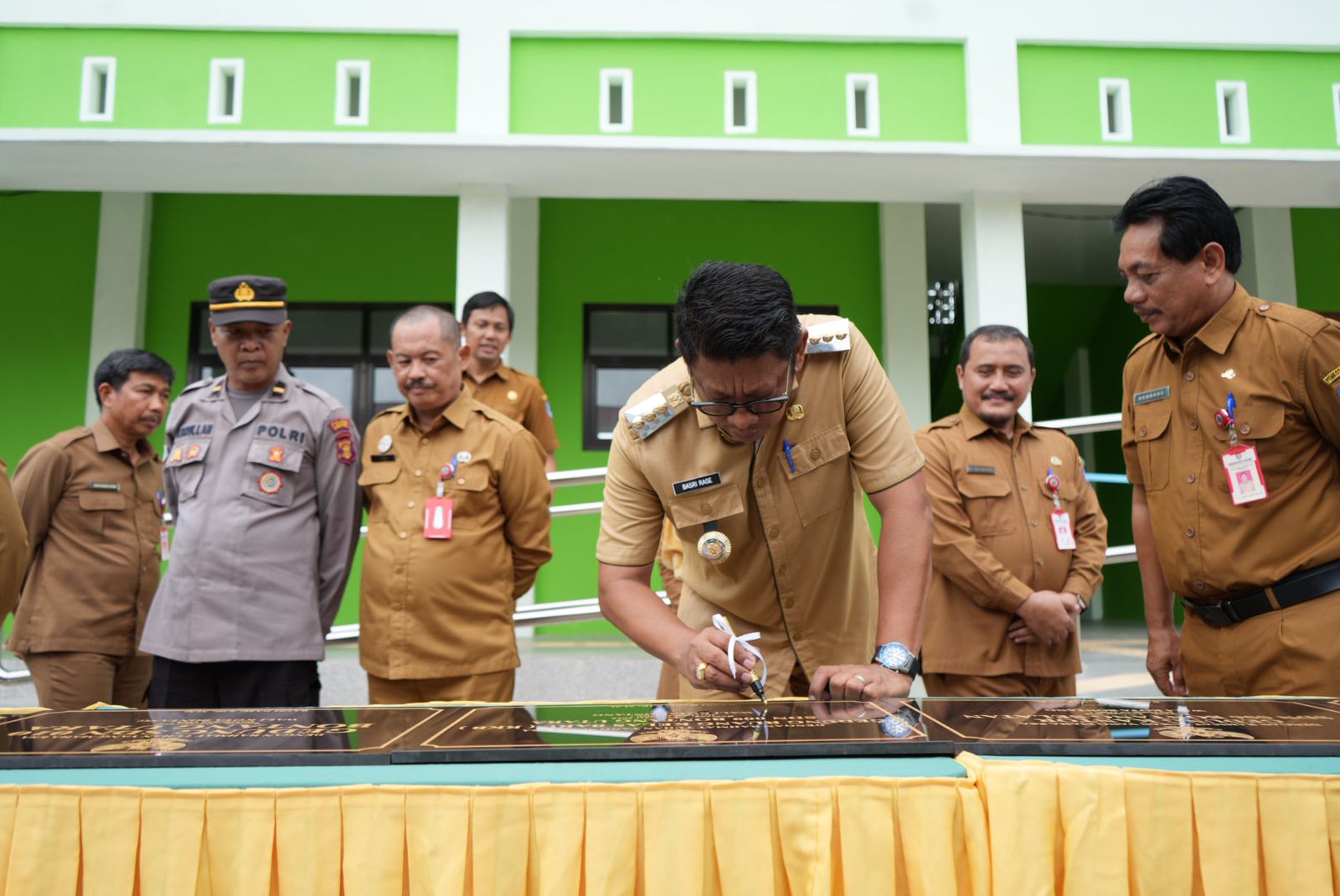 Peresmian 6 Gedung Sekolah di Bontang, Wali Kota Tekankan Pentingnya Sarana Pendidikan yang Memadai