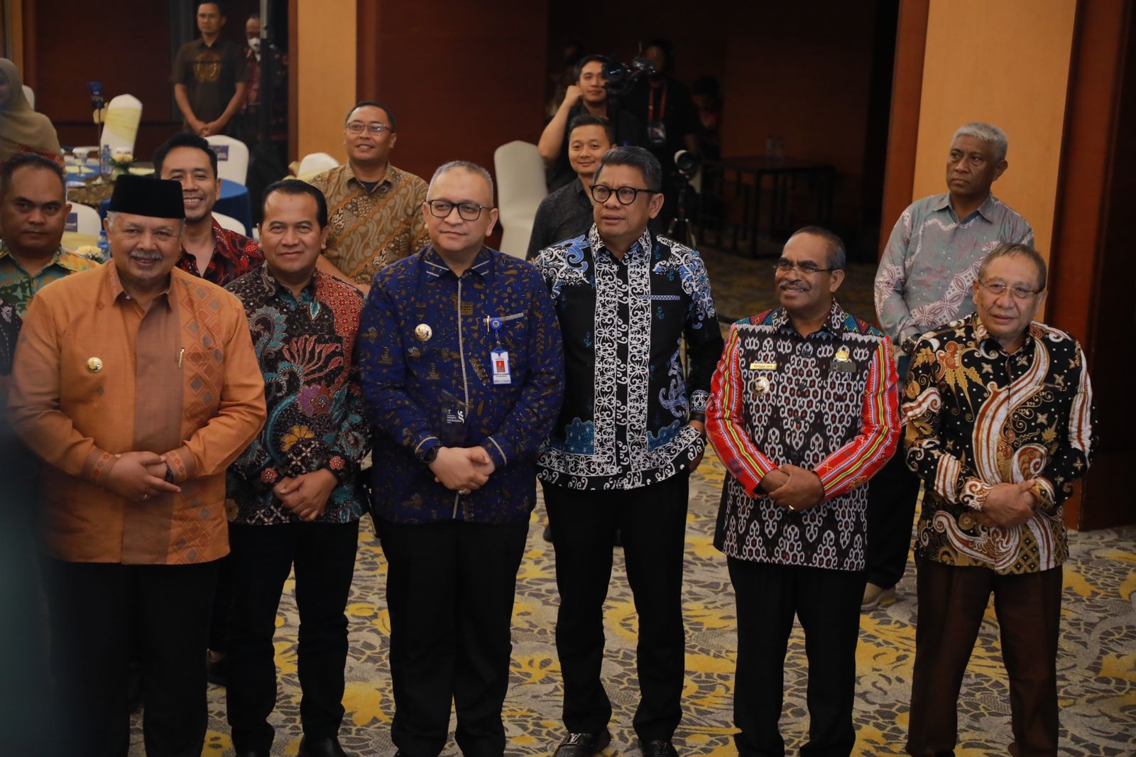 Wali Kota Bontang Terima Penghargaan Sebagai Tokoh Pelestari Lingkungan dan Mitigasi Bencana