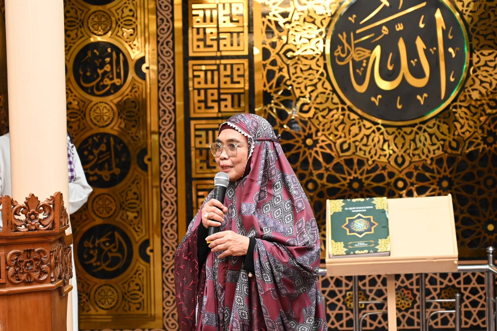 Safari Ramadhan di Tipalayo, Bunda Neni: Menjaga Kebersihan Lingkungan itu termasuk Ibadah